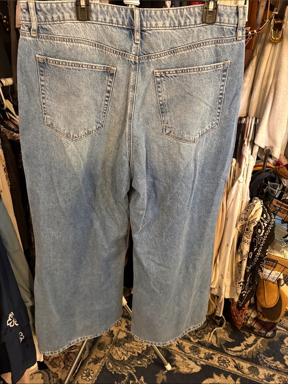 LOFT Light Wash Wide Leg Jeans - Women's Flared Hem - Picture 4 of 4
